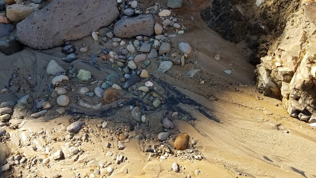 Black sand in Goler Gulch (in the narrows)